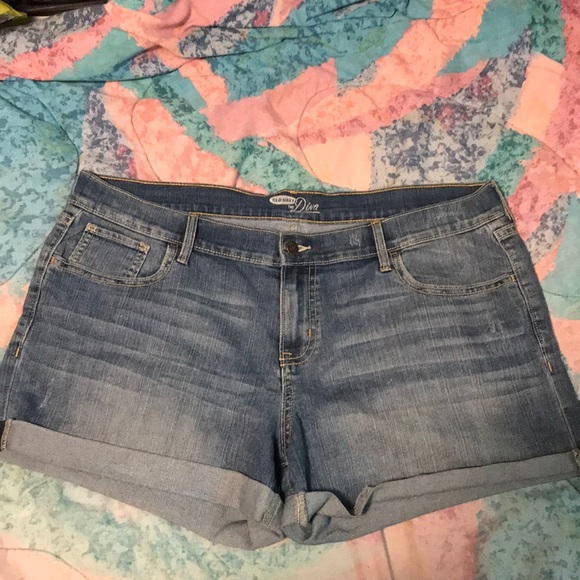 Denim shorts - Picture 1 of 2